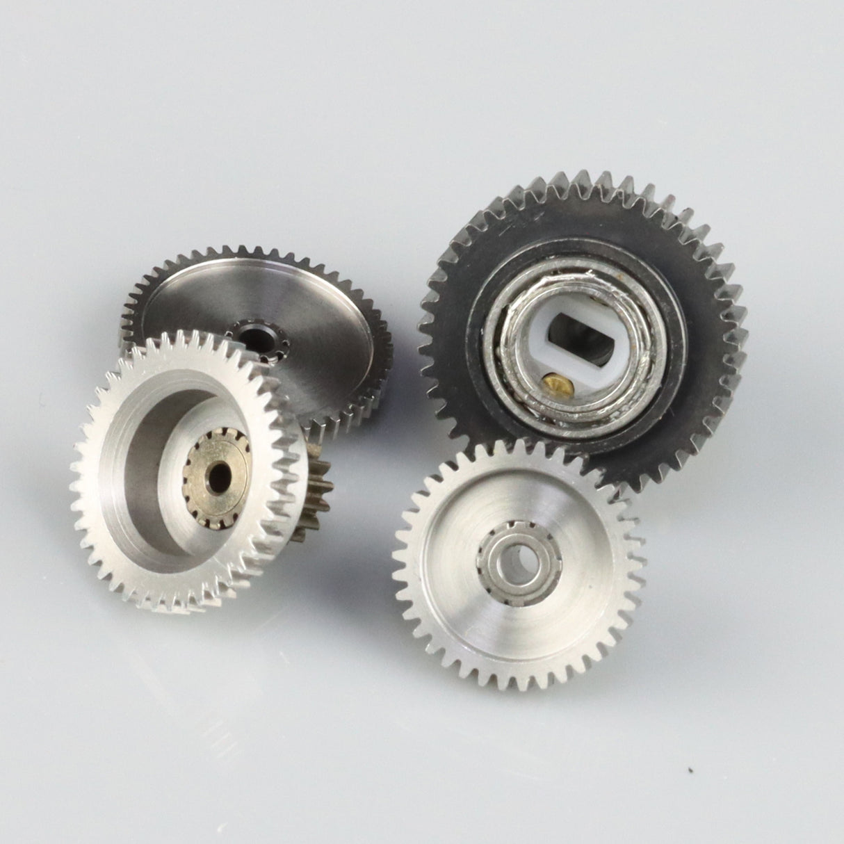 Servo Gear Set - BLS372SV/HPS-CB700,CB701,AA700, AA701, AA702